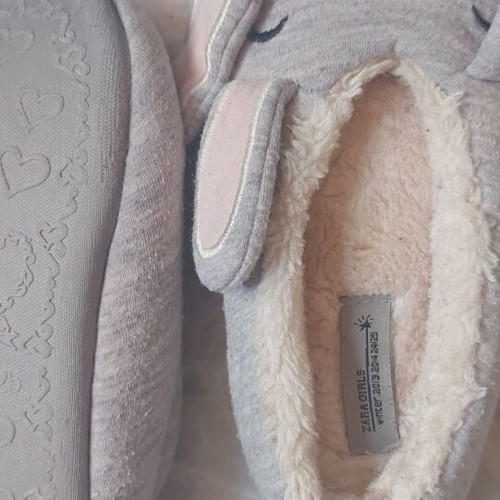 Zara winter slippers for girls used, size 24-25, gray and pink