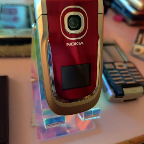 Nokia 2760 mobile phone like new, silver, charger included