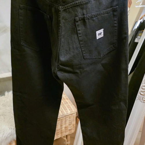Cat skater pants new, black