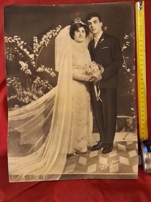 Vintage ασπρόμαυρη φωτογραφία γάμου, ζευγάρι 1960s