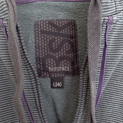Bershka Zip Hoodie 00s Large used, gray