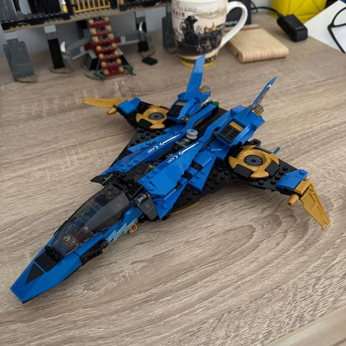 Jay's Storm Fighter 9+ 70668 Lego set like new, 490 pieces, 2019