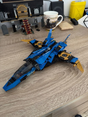Jay's Storm Fighter 9+ 70668 Lego set like new, 490 pieces, 2019