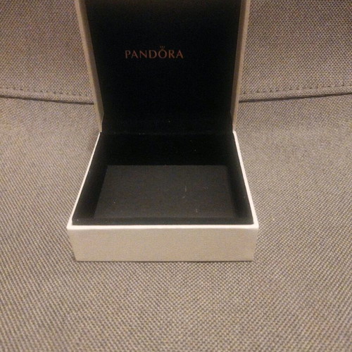 Pandora jewelry box like new