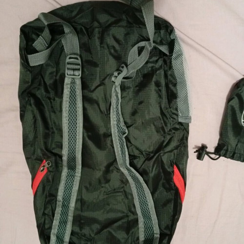 Back bag waterproof emergency use like new