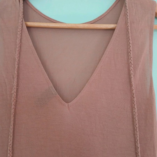 Minkpink maxi dress size M like new, beige