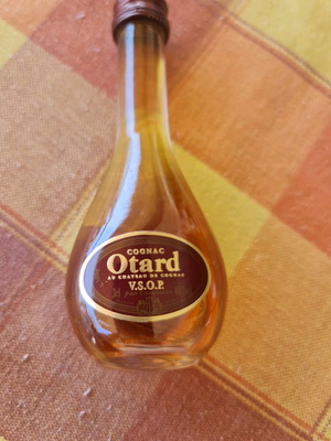 Otard Cognac 3cl collectible miniature used