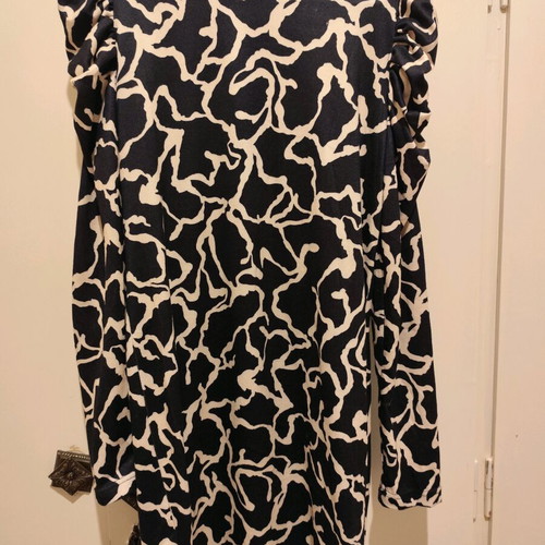 Black and white dress XXL like new