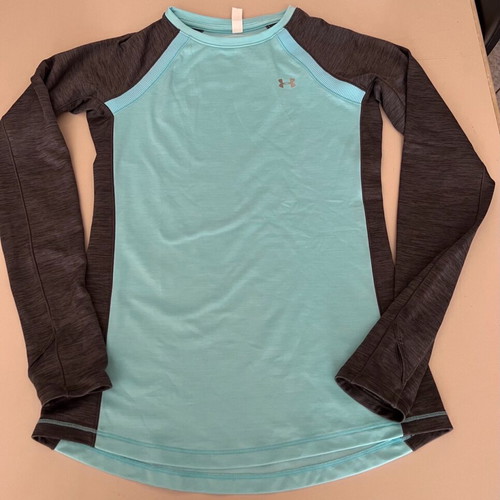 Under Armour women's sports set like new, size S/M
