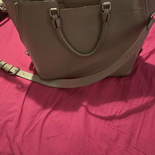 Mikael Kors handbag used, gray, large with adjustable zippers