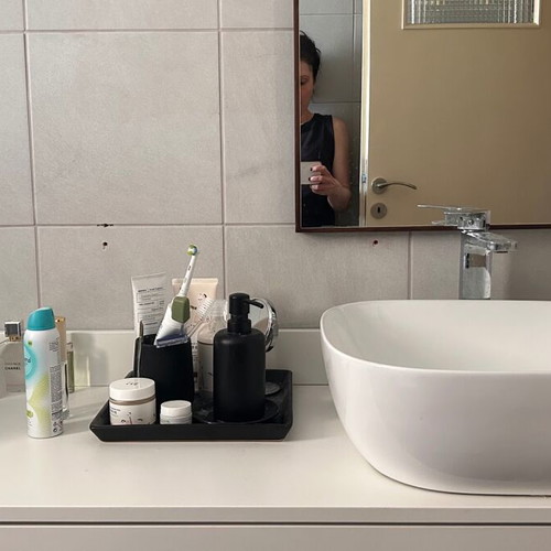 Bathroom sink like new, white, dimensions 49x15x39.5 cm