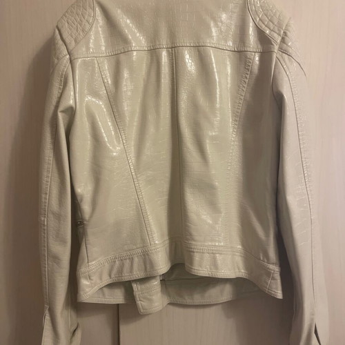 Sandy Kosta jacket size M like new, white