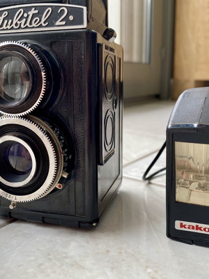 Lubitel 2 TLR Medium Format Camera with Kako Flash like new