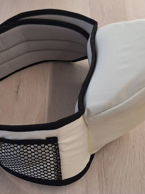 Ergonomic baby waist front seat carrier