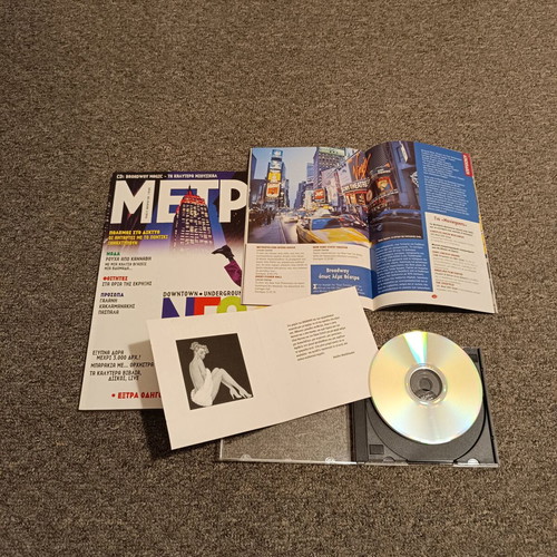 Metro Magazine 27 used with insert and CD