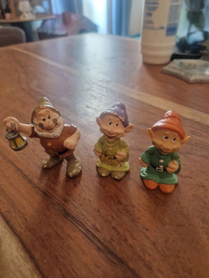 Disney Snow White and the Seven Dwarfs figures, set of 3