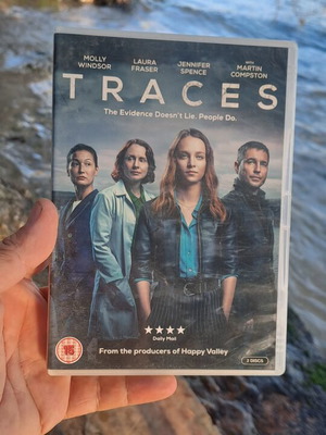 Traces DVD, κοινωνικό δράμα με αγγλικούς υπότιτλους