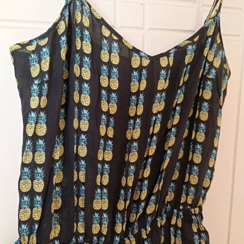 H&M one-piece jumpsuit new, size small