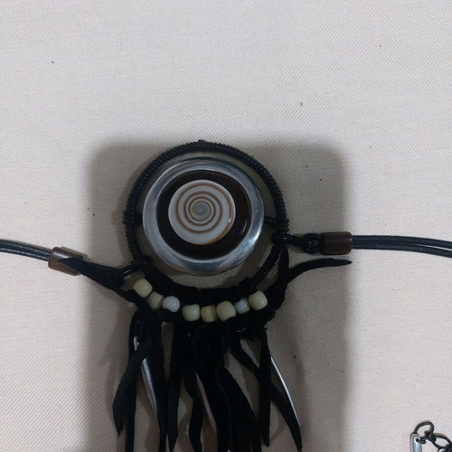 Boho Choker necklace like new with leather and metal details