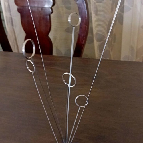 Unique photo base like new with six springs of different heights