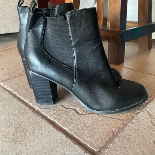 Ankle boots size 40 used, black, 8 cm heel