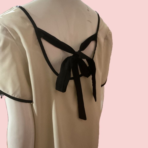 G Shein blouse L used, beige with black trim and embroidered pearls