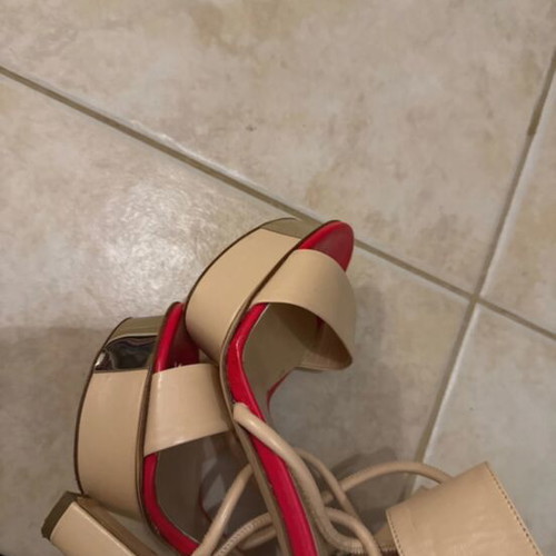 Elisabetta Franchi beige platform sandals like new, size 38