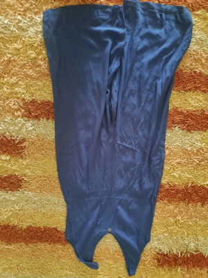 Ολόσωμη φόρμα Attrattivo σαν καινούργιο, μέγεθος M, μπλε navy