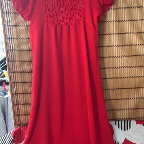 Women's red dress like new