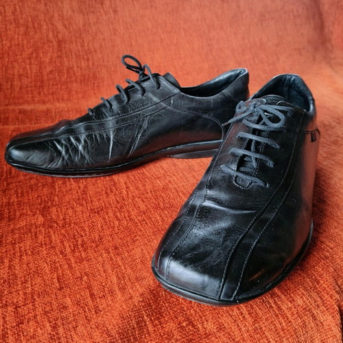 Men's leather shoes Road like new, size 44, black