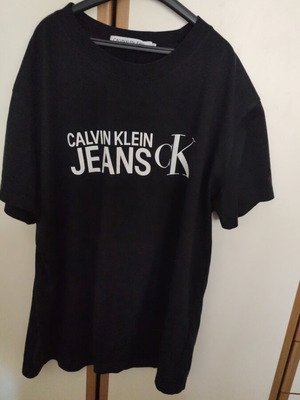 Calvin Klein t-shirt black XL like new