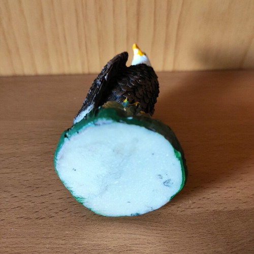 Collectible bald eagle figurine new