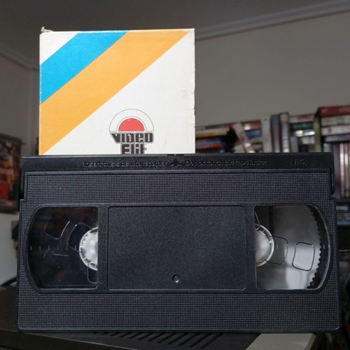 Video cassette 180 minutes like new, dubbed