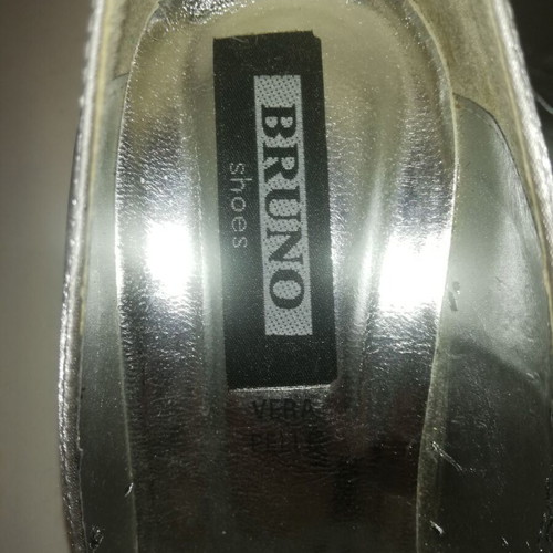 Women's peep toe pumps with silver platform like new, size 40