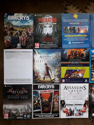 Collectible PS4 game leaflets