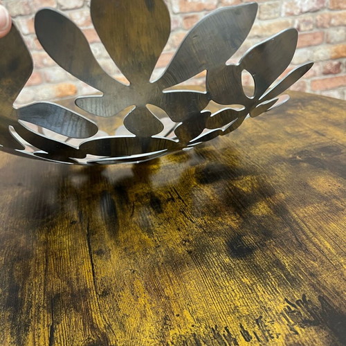 Stainless steel fruit bowl like new, 36cm diameter