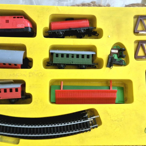Fino Vintage Train Set used, 1970s, non-working