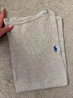 Polo Ralph Lauren t-shirt size Small used, gray