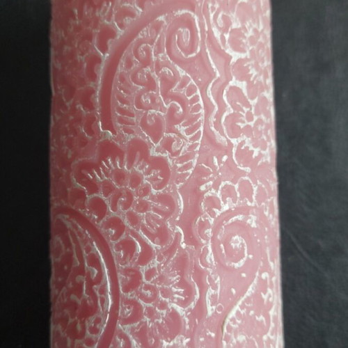 Pink candle with designs new, height 13cm, diameter 6cm