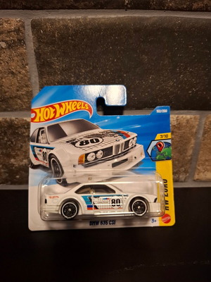 BMW 635 CSi Hot Wheels 2026 καινούργιο, άθικτο στο κουτί