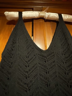 Knitted dress black like new with lining