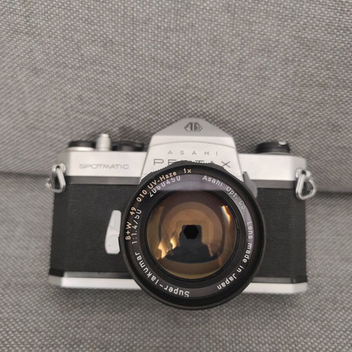 Asahi Pentax Spotmatic SP camera with Super-Takumar 50mm f/1.4 lens like new