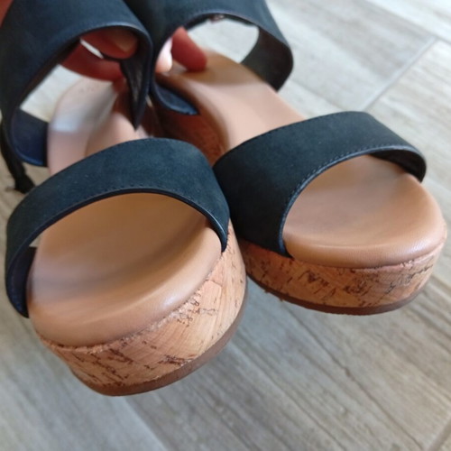 Ugg leather wedge sandals, size 38, black