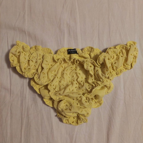 Calzedonia yellow bikini bottoms, size XS-S