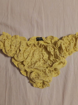 Calzedonia yellow bikini bottoms, size XS-S