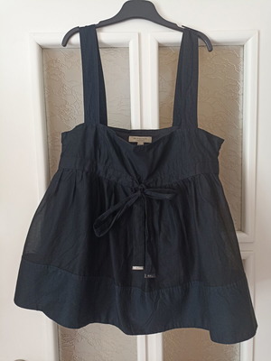 Burberry women's top black, like new, size S, cotton