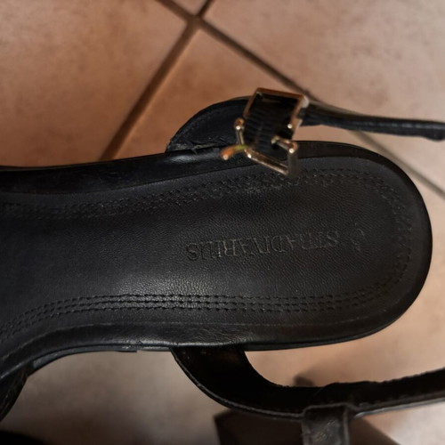Stradivarius black sandals like new, size 38, narrow fit