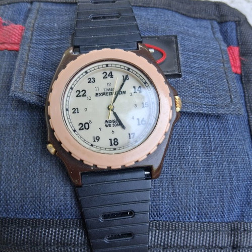 Timex Expedition wristwatch, Indiglo, 30m water resistant