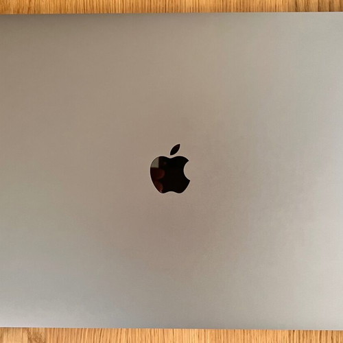 Apple MacBook Pro 16-inch 2019 like new, 16GB RAM, 1TB SSD, Space Grey