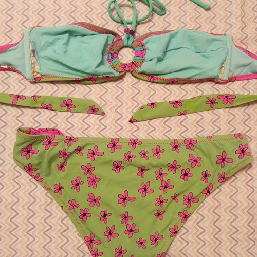 Miss Crool swimsuit size medium like new, multicolor
